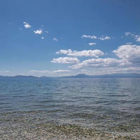 Feriehus Iloi's In Peaceful Village W. Private Koropi