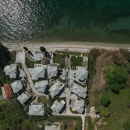 Iloi's In Peaceful Village W. Private קורופי
