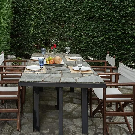 Iloi's In Peaceful Village W. Private