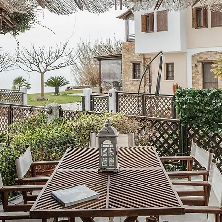 Iloi's In Peaceful Village W. Private קורופי