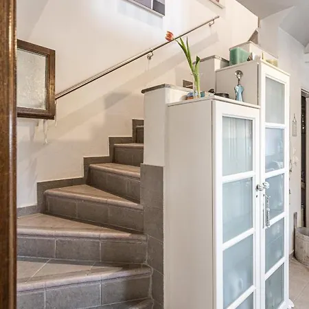 Iloi's In Peaceful Village W. Private Holiday home Koropi