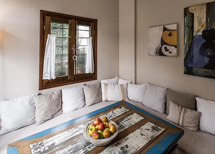 Iloi's In Peaceful Village W. Private *