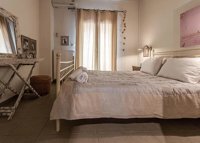 Iloi's In Peaceful Village W. Private *