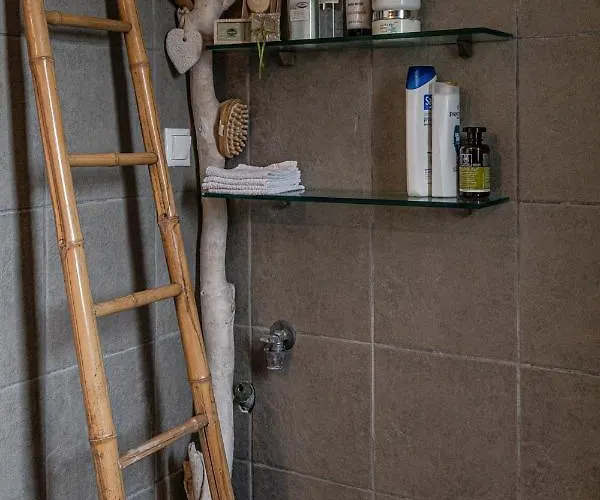 Case de vacanță Iloi's In Peaceful Village W. Private *