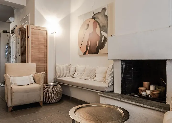 Iloi's In Peaceful Village W. Private Koropi